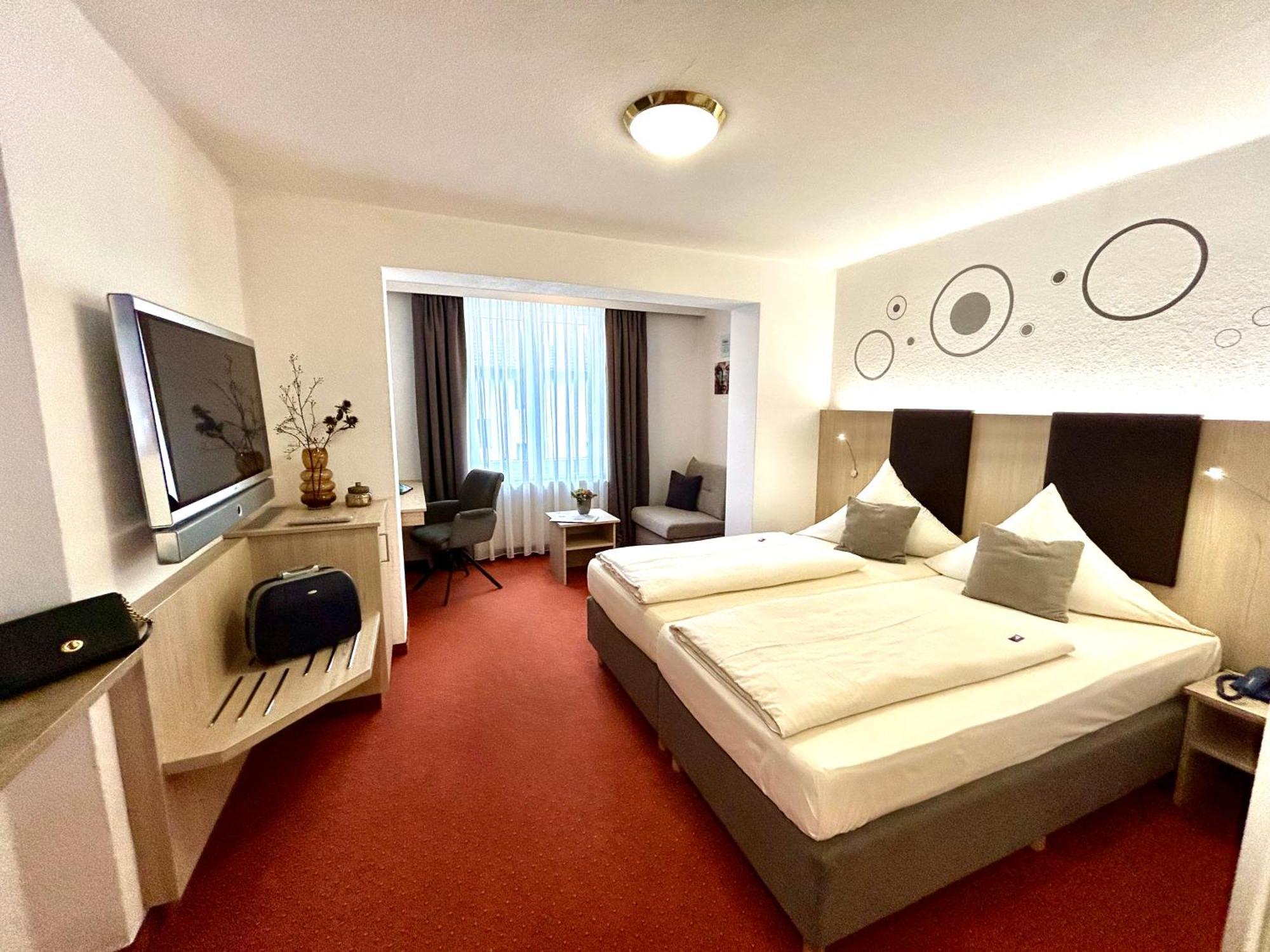 Wuermtaler Gaestehaus Gräfelfing Buitenkant foto